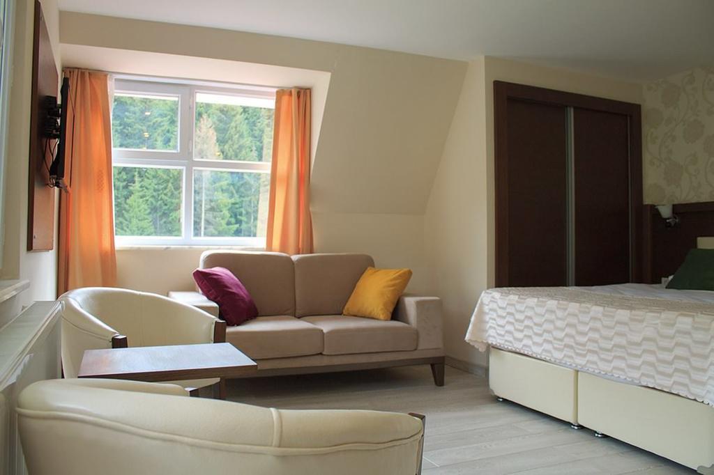 Hotel Green Valley Savsat Zewnętrze zdjęcie